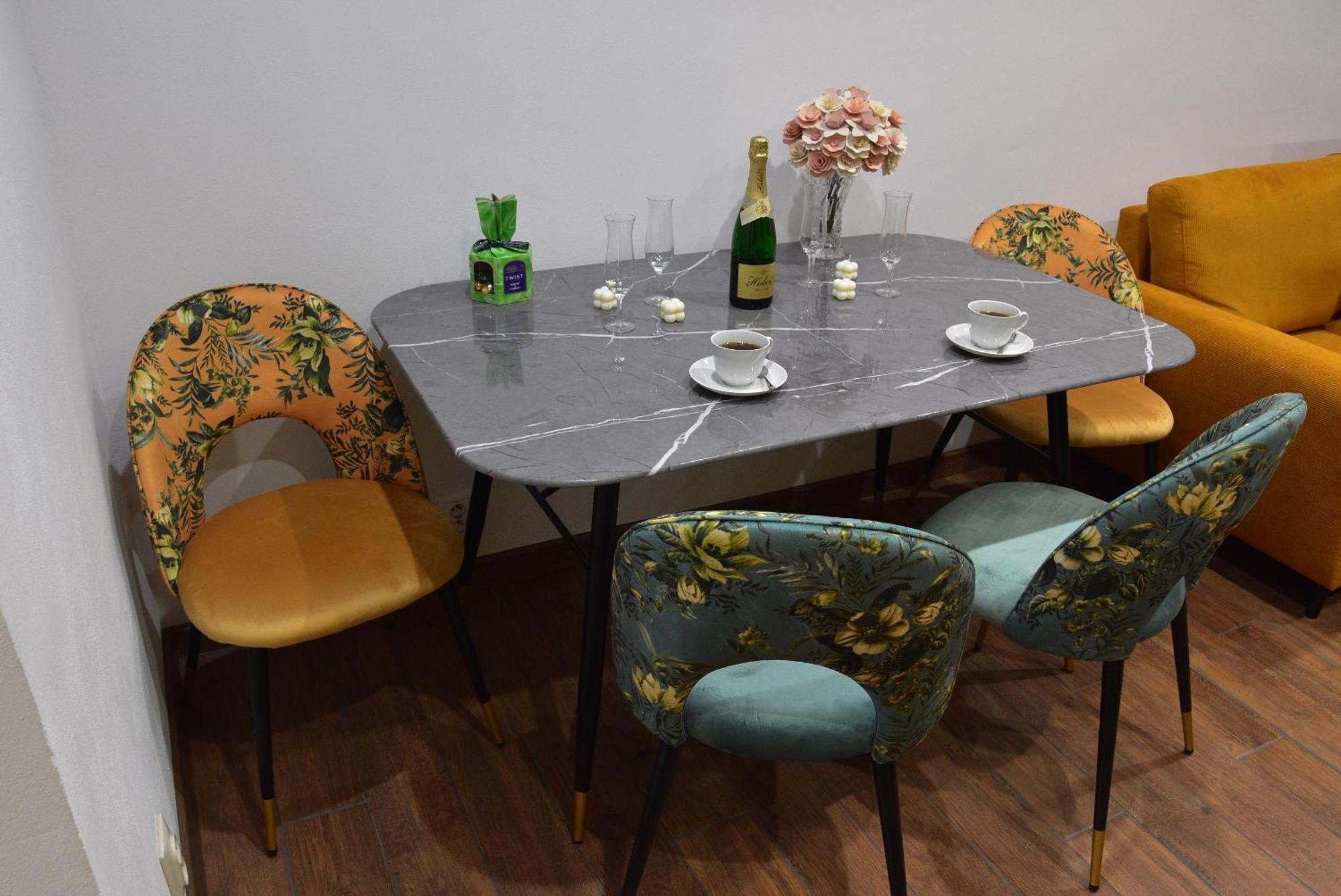 Apartmany Zakovce & Spa เวลคา ลอมนิตซา ภายนอก รูปภาพ